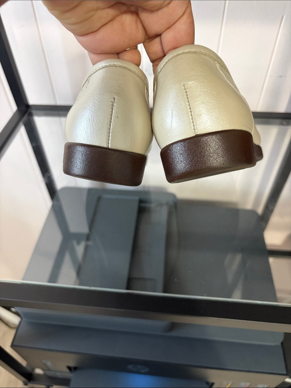 SAS Women's Cream Leather Loafers - Picture 3 of 7